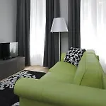 Palace 4*