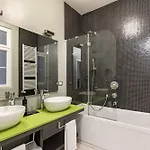 Palace Apartahotel Trieste