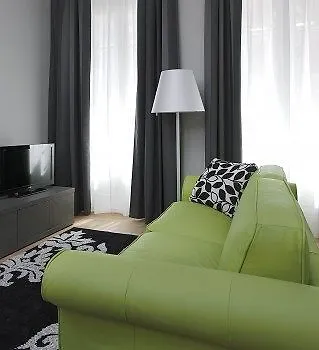 Palace 4*