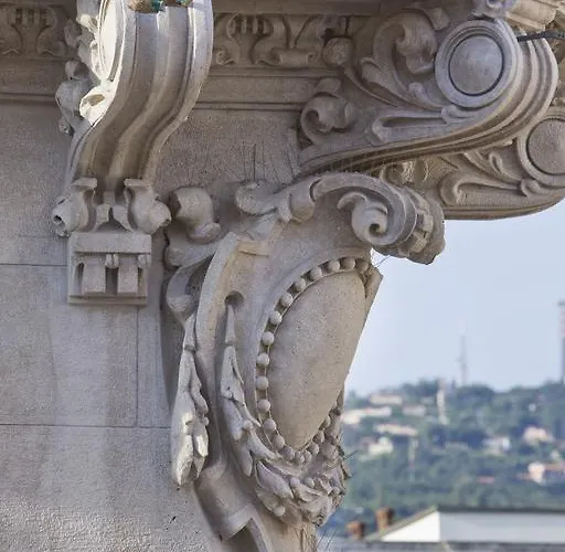 Aparthotel Palace 4*