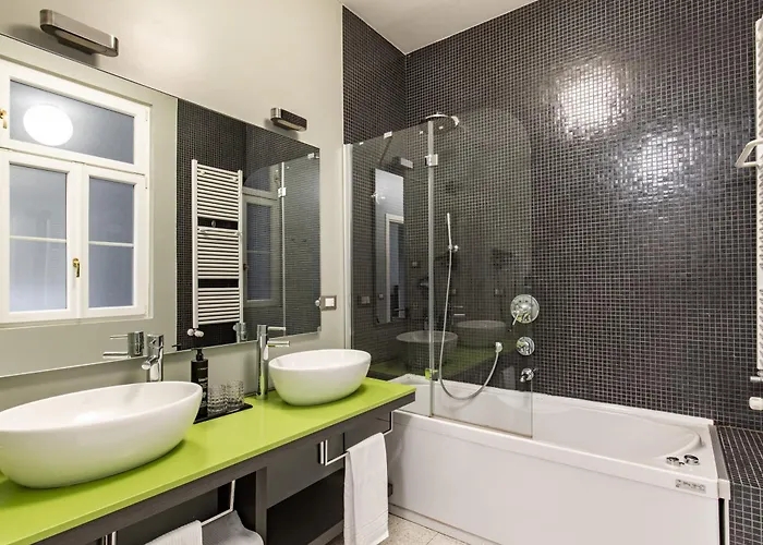 Palace Aparthotel Terst