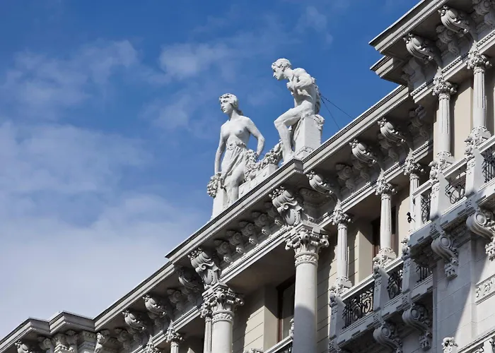 Palace Aparthotel Terst