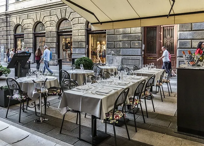 Palace Aparthotel 4*